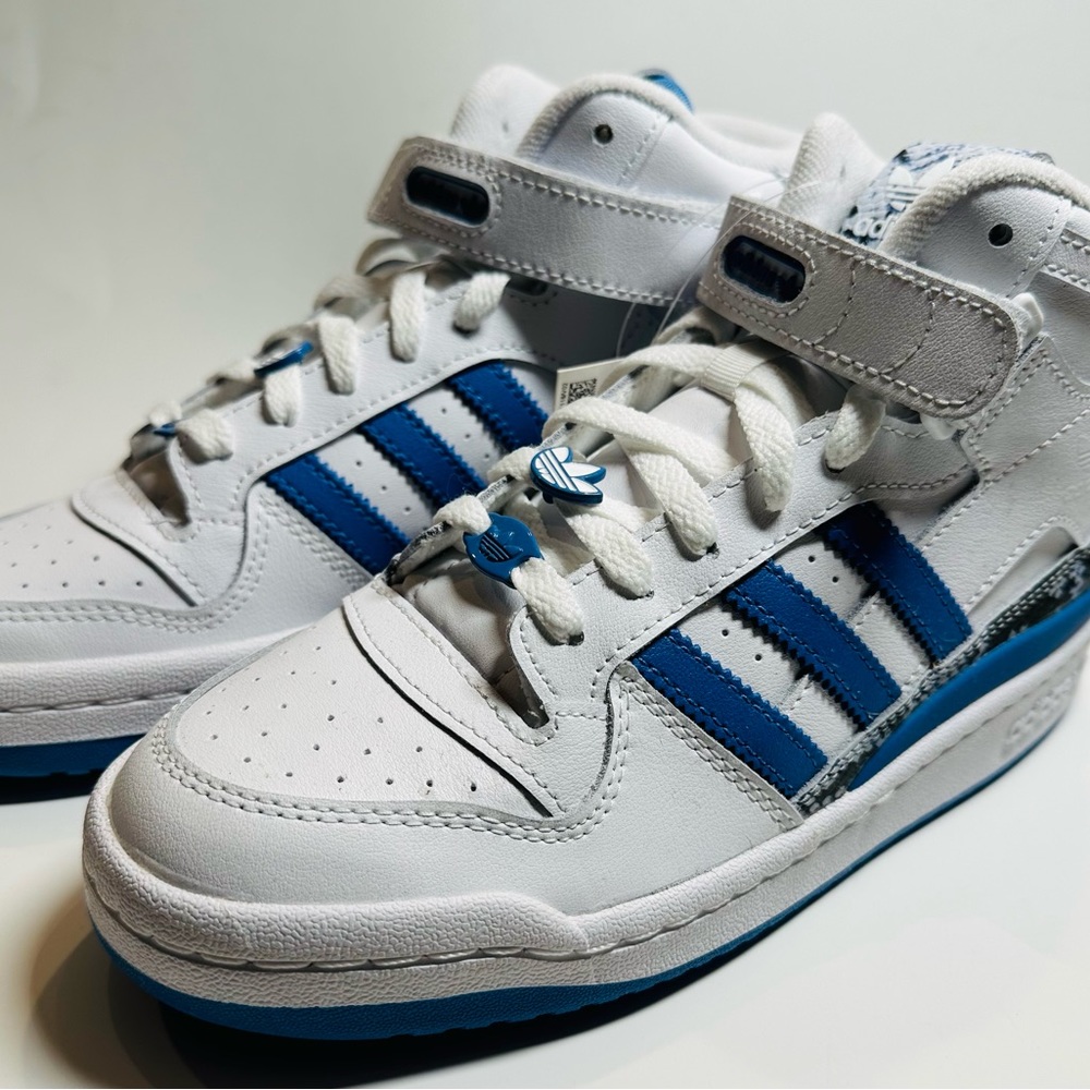 Adidas Women’s originals Forum Mid GX8945 Sneakers